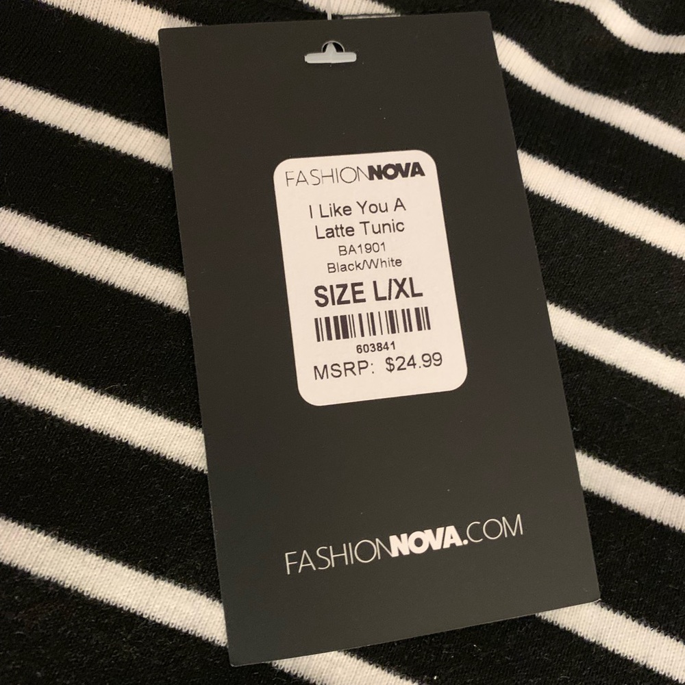 Fashion nova tunic